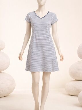 Liz Claiborne Striped V-Neck T-Shirt Dress in Navy & White XL